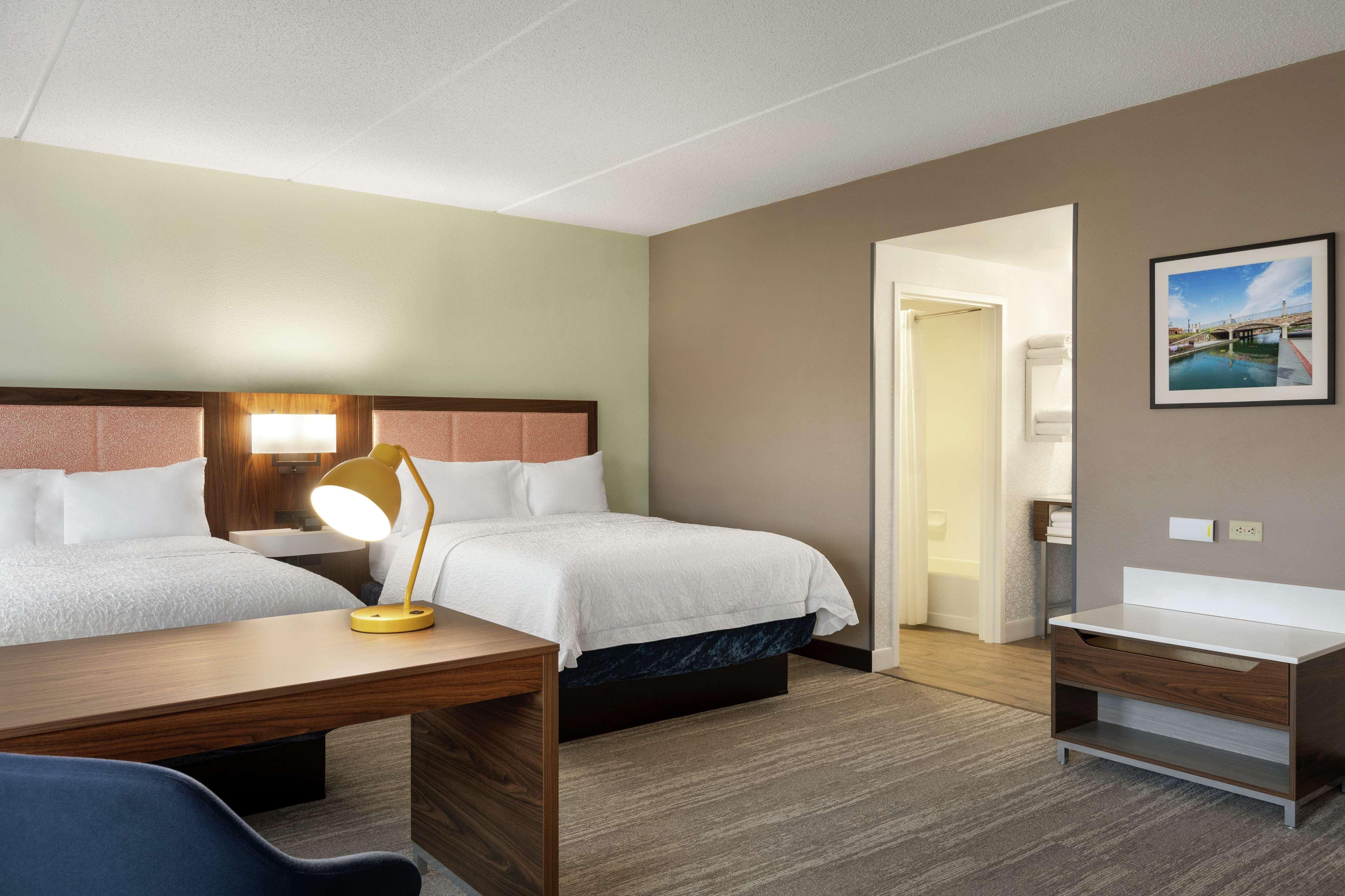 Hampton Inn & Suites Frederick/Fort Detrick Εξωτερικό φωτογραφία